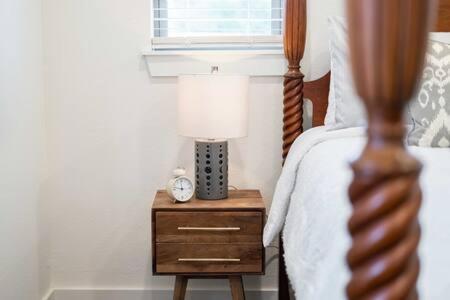 The Warhol - Pet-Friendly Apartment Bentonville Exteriér fotografie