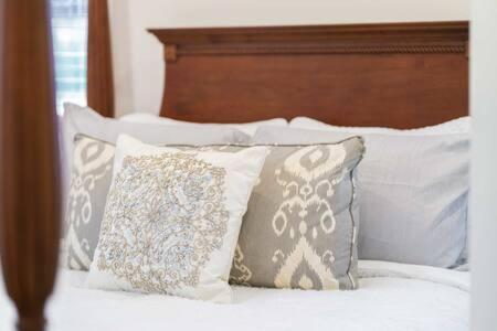 The Warhol - Pet-Friendly Apartment Bentonville Exteriér fotografie