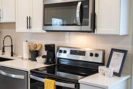 The Warhol - Pet-Friendly Apartment Bentonville Exteriér fotografie
