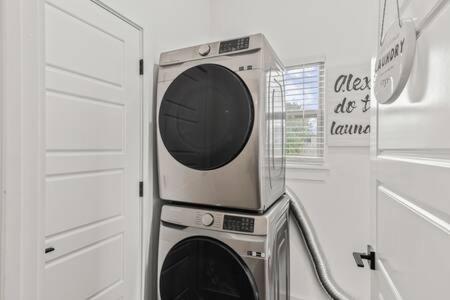 The Warhol - Pet-Friendly Apartment Bentonville Exteriér fotografie